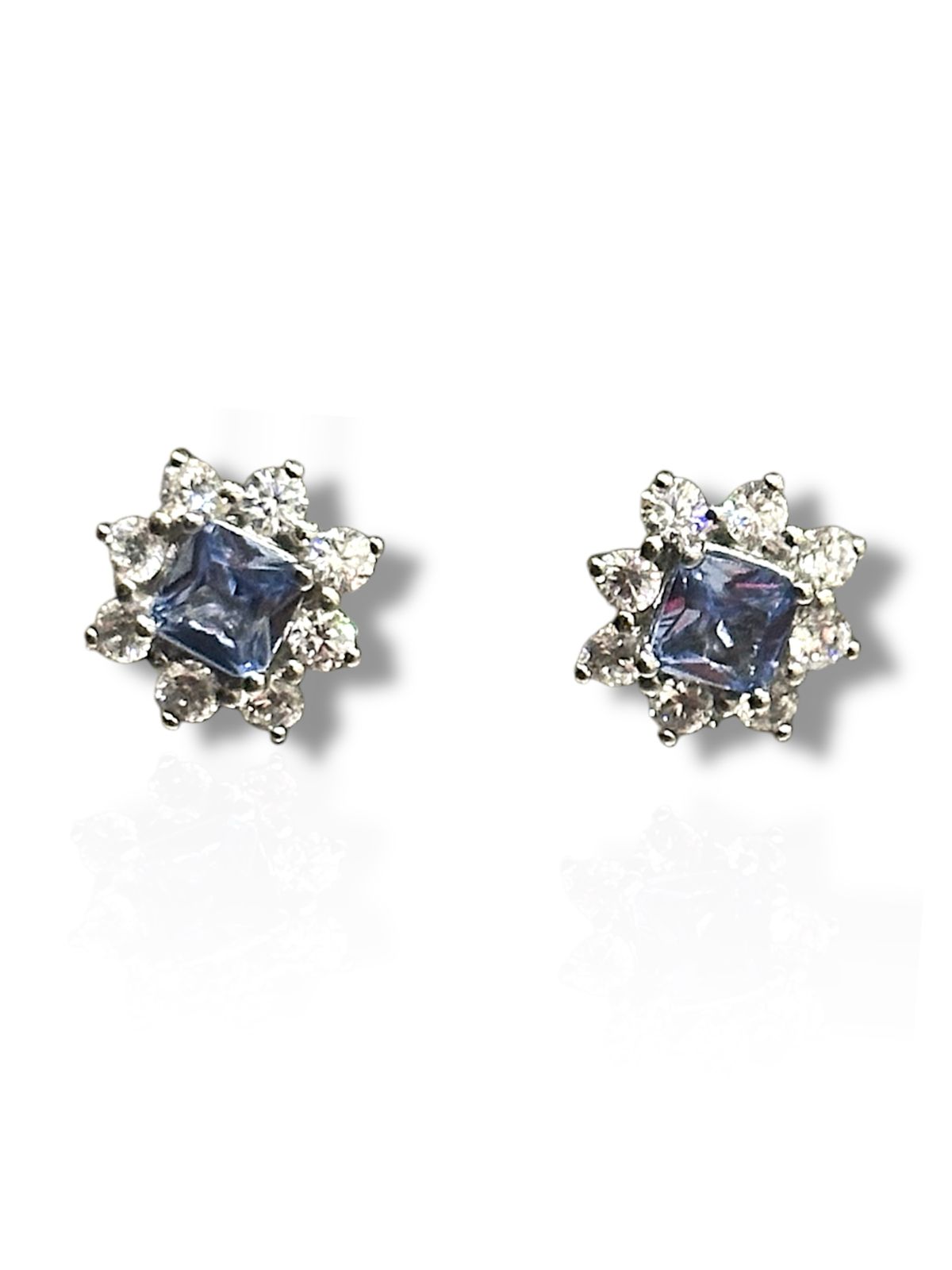 Aretes de Plata Rodinada con Piedras de Lab estilo Aquamarine