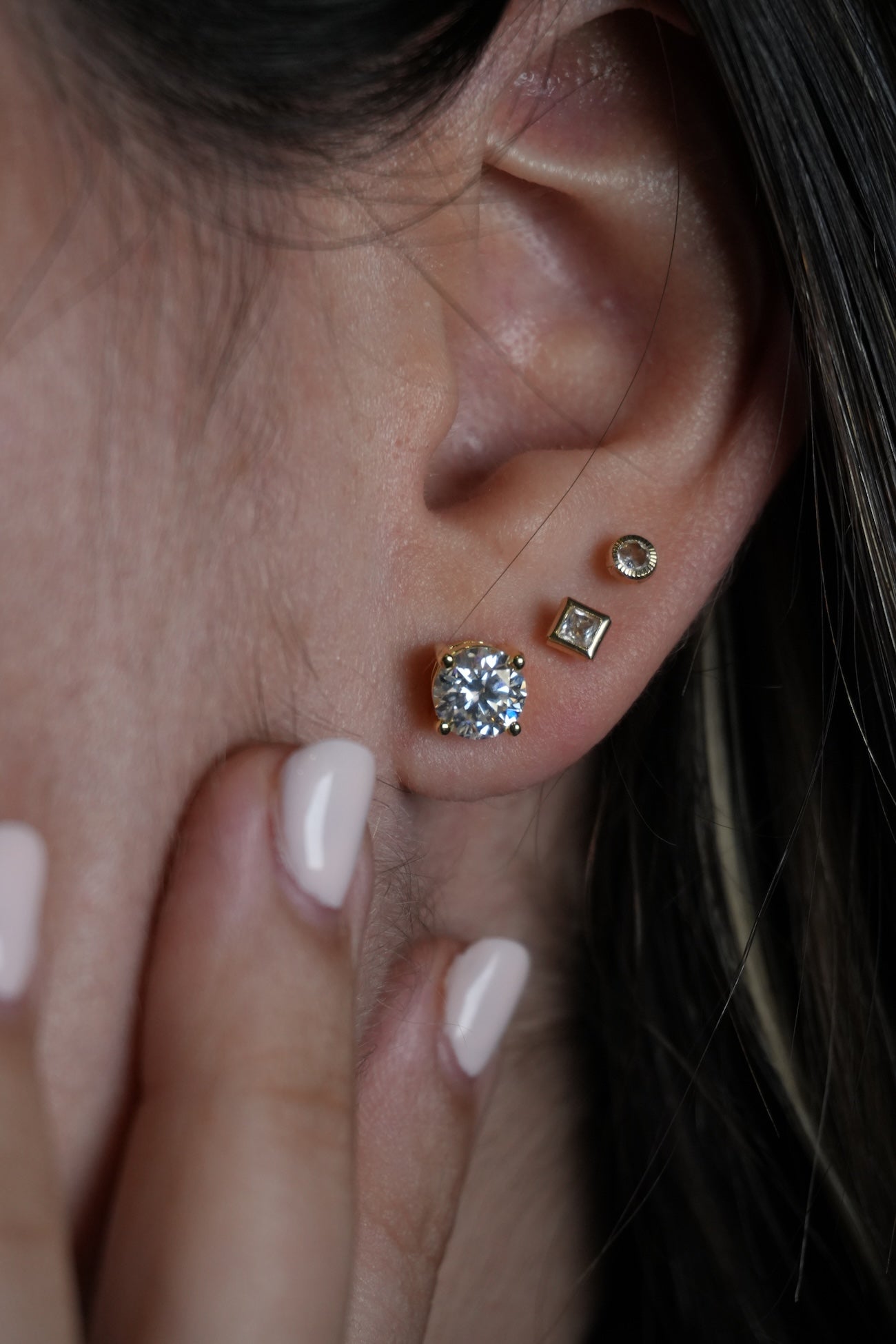Studs Moissanitas con Baño de Oro 2ct