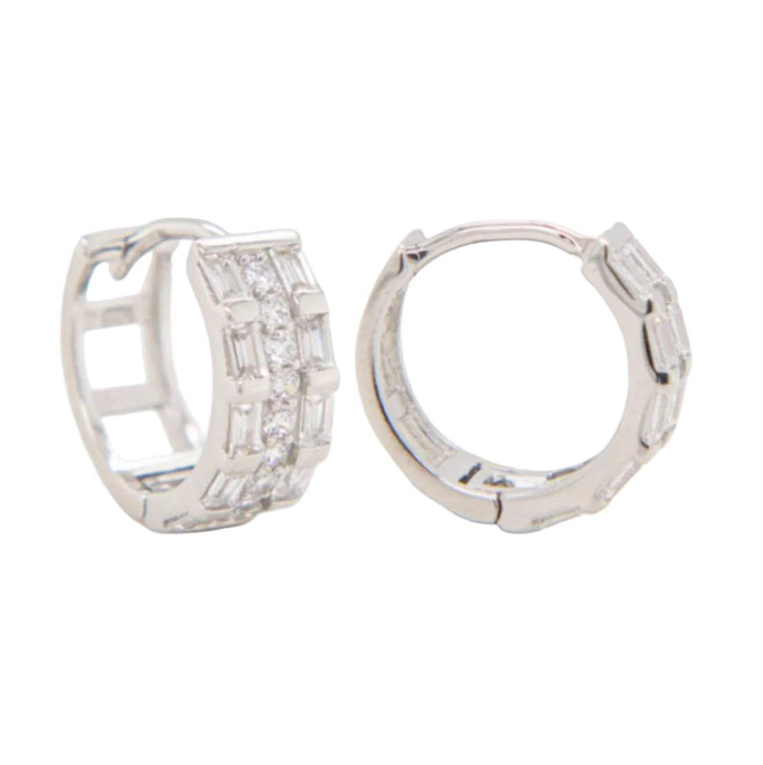 Huggies con Trebol Guindando de Plata 925