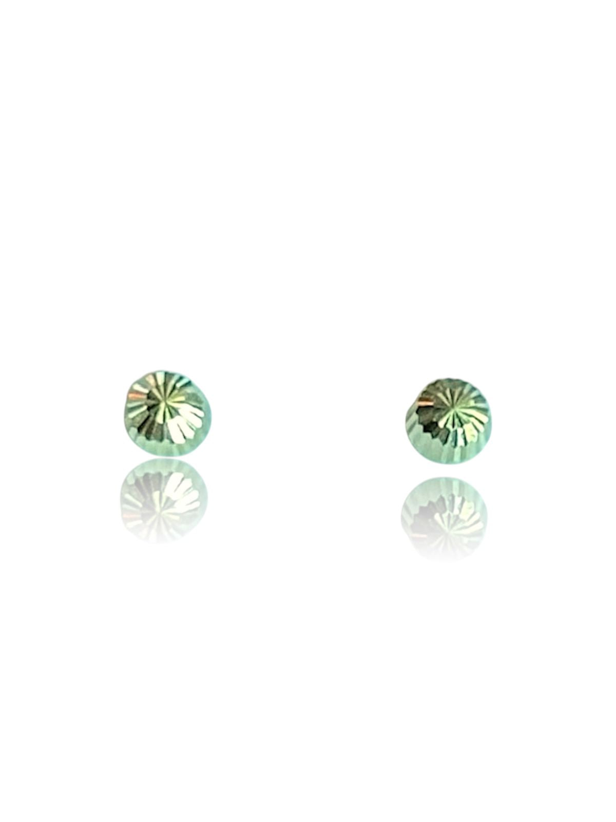 Puntitos diamantados en Oro de 14 kilates – Aretes de rosca