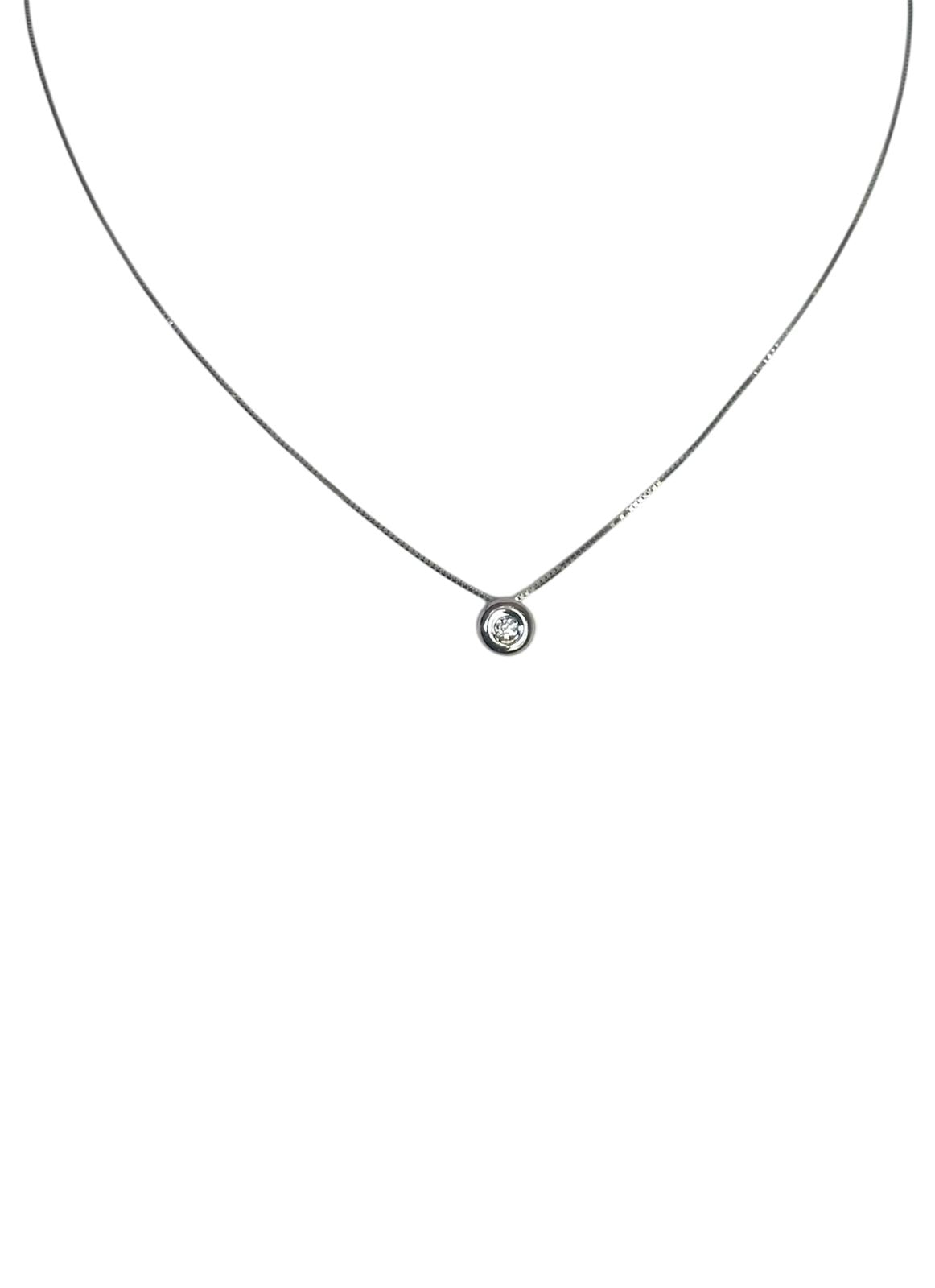 Solitario Lumière – Collar con diamante natural en montura bezel en Oro Blanco 18K