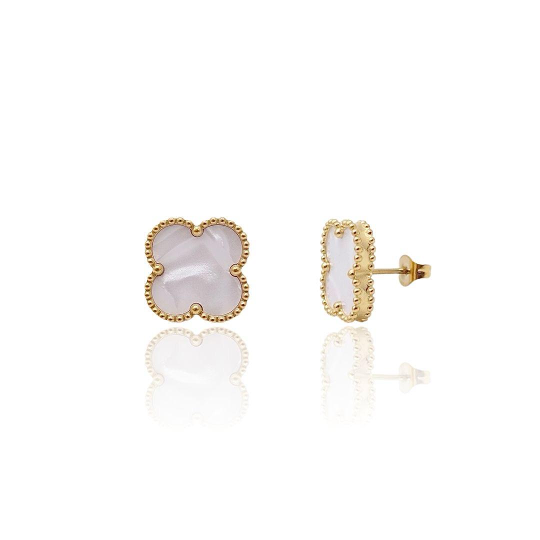 Studs de plata bañados en Oro amarillo de Madre Perla