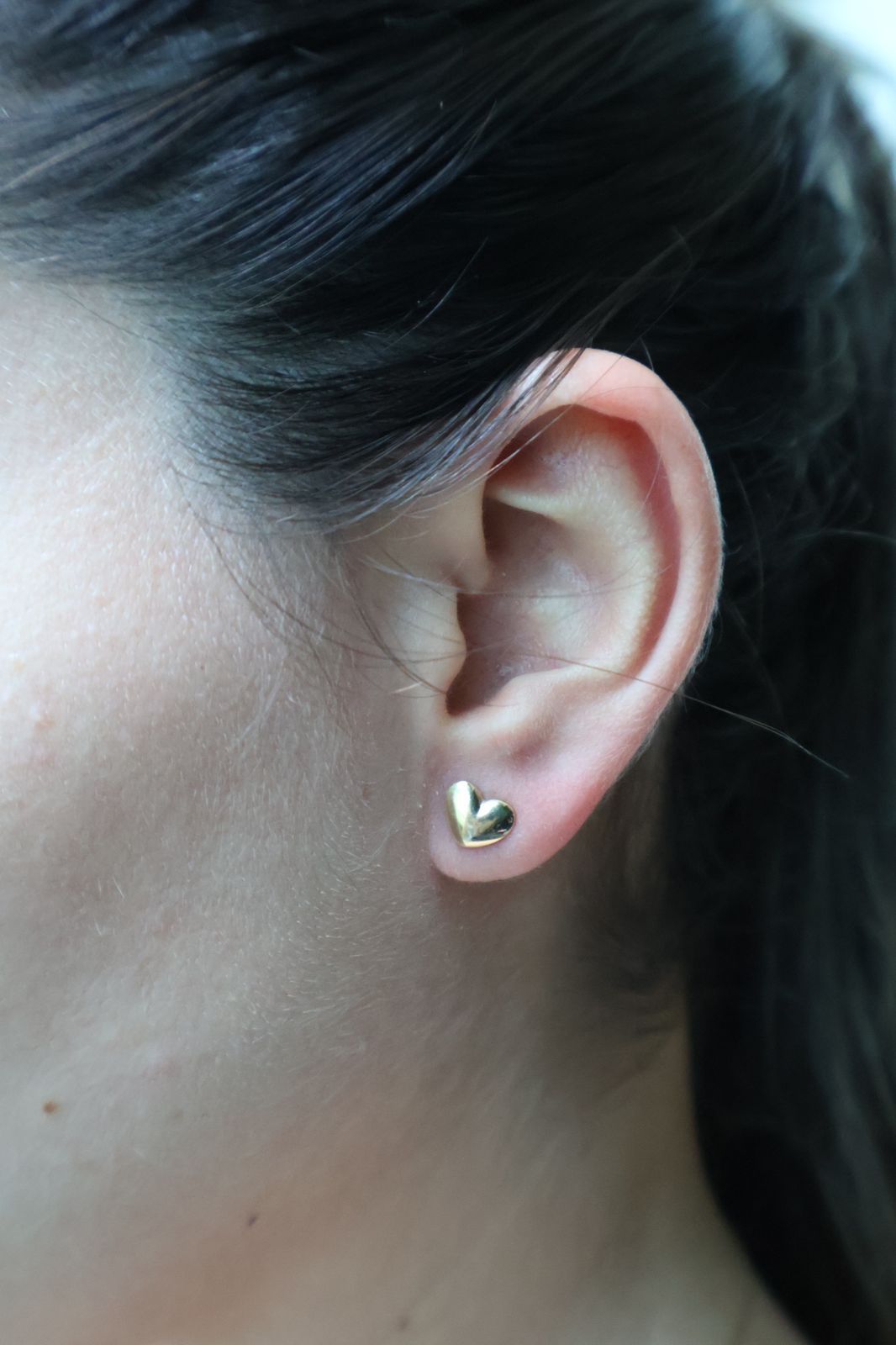 Aretes de Oro de 10k en forma de corazon