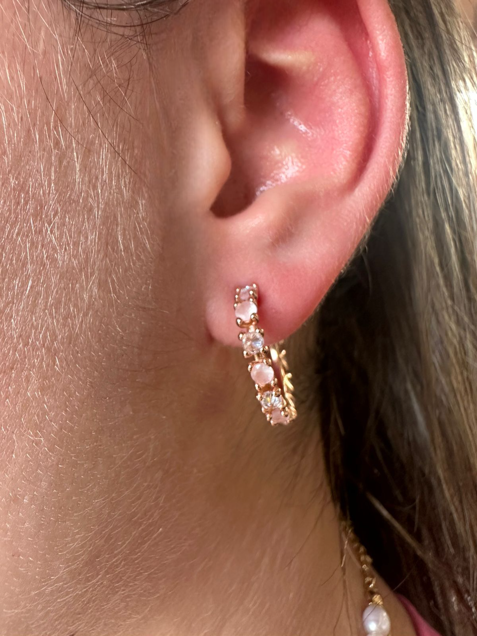 Argollas de plata bañadas en Oro con circones en tonos Rose Gold