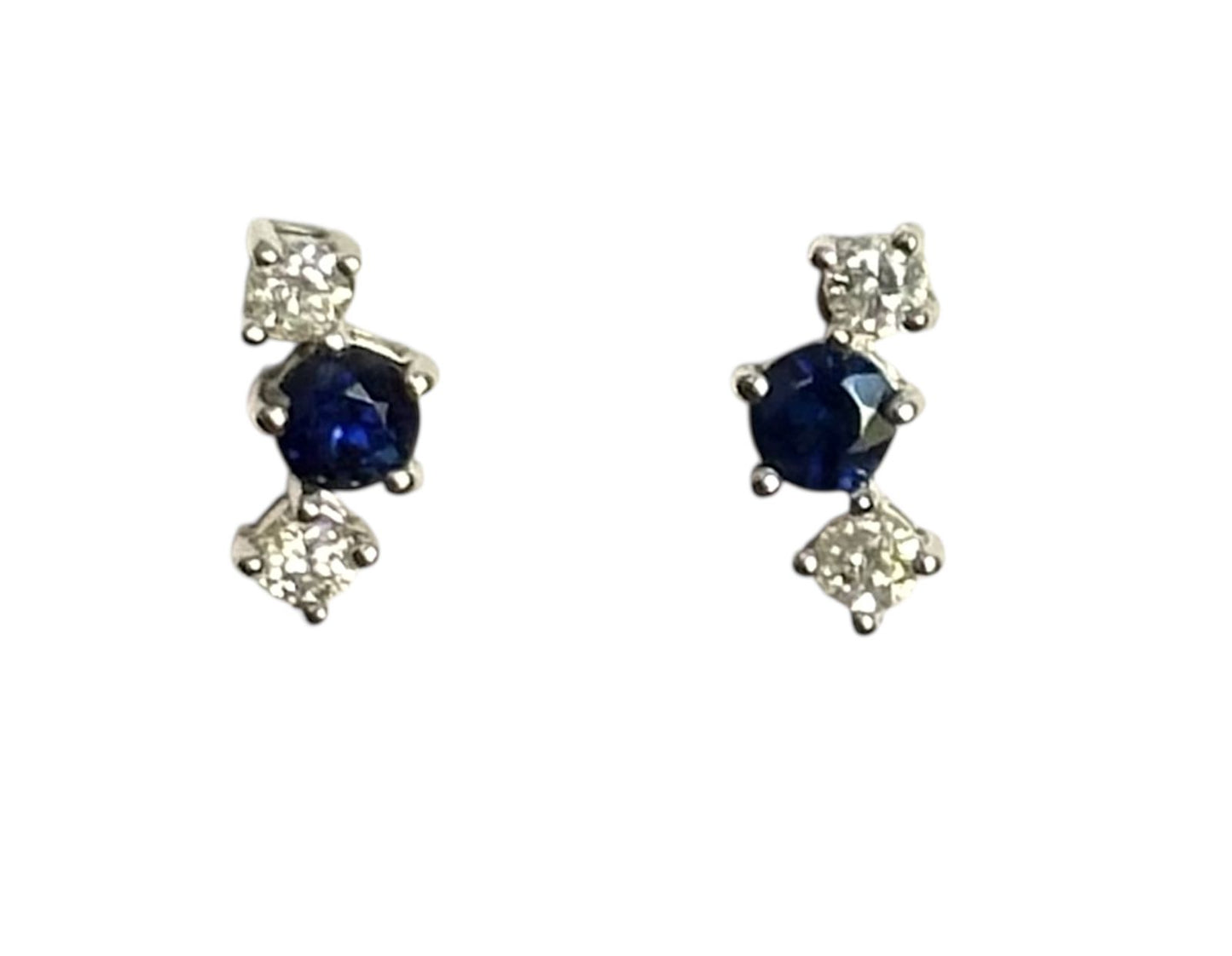 Trío de zafiro azul y diamantes en Oro de 18 kilates – Aretes de presión