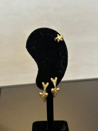 Ear cuff de estrella bañado en oro