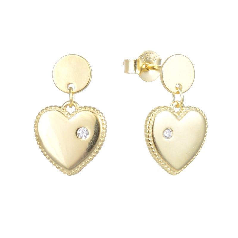 Aretes de plata bañados en oro con corazon guidando