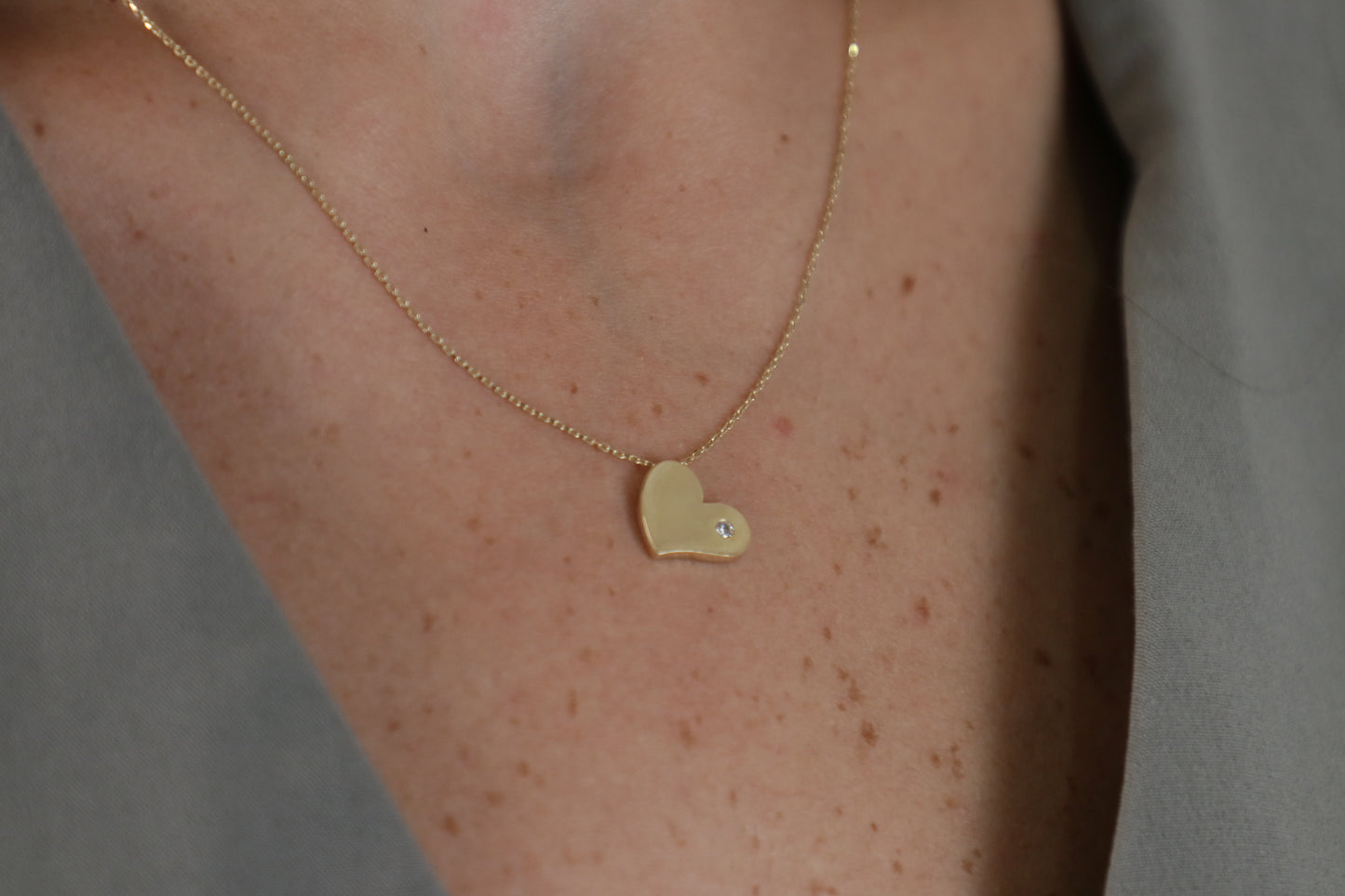 Collar de corazon de Oro en 10k
