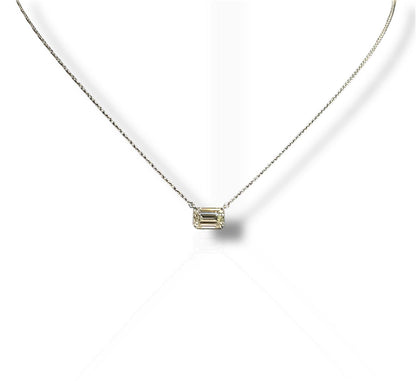 Collar estilo solitario de Oro blanco de 18k con Diamante de Laboratorio de 1.7 CT