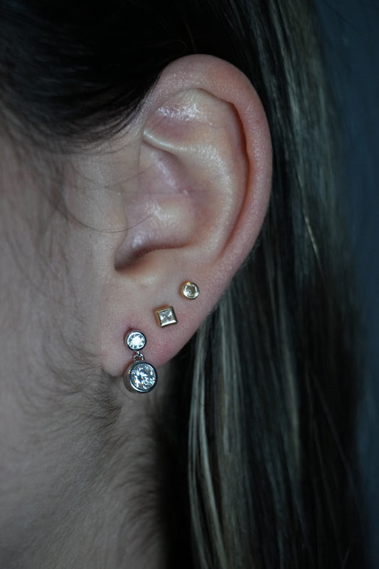Studs de Plata Rodinada con Moissanitas 1.2ct