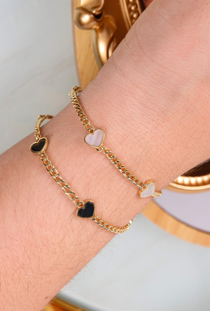 Pulsera de Oro con corazones intercalados