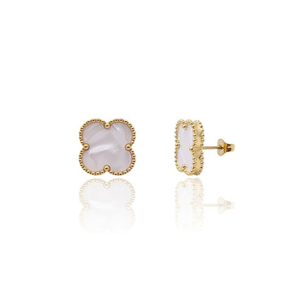 Studs de plata bañados en oro amarillo de Madre Perla