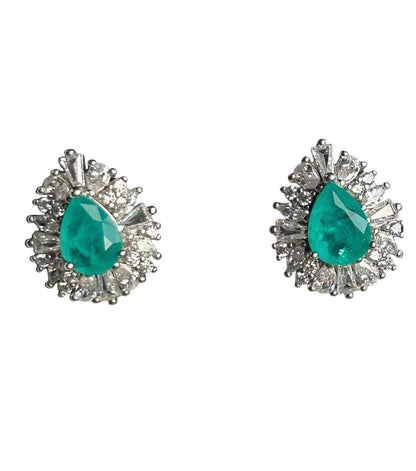 Verde Imperial – Aretes en Plata Rodinada con Gema en Tono Esmeralda