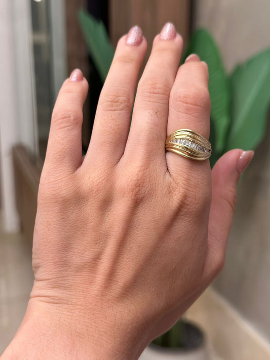 Anillo de 14K con Diamantes en Baguettes