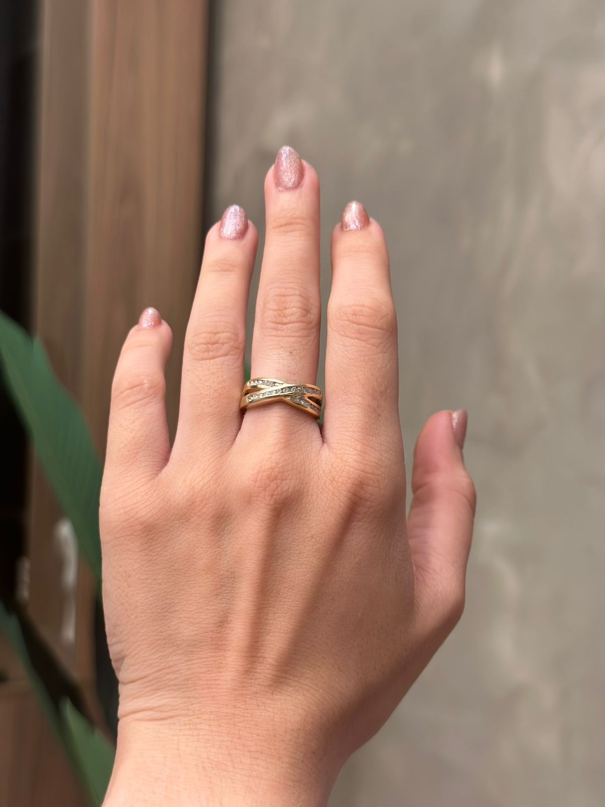 Anillo de Oro de 14k con Diamantes