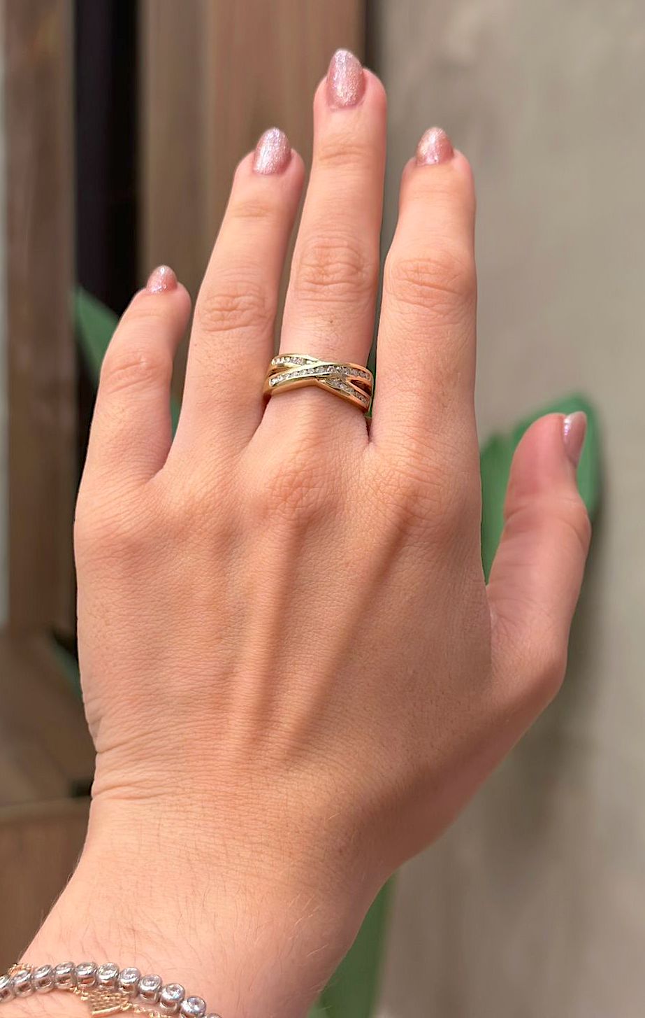 Anillo de Oro de 14k con Diamantes