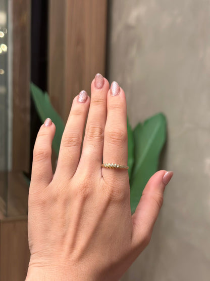 Anillo de Oro de 14k con Brillantes "Delicate"