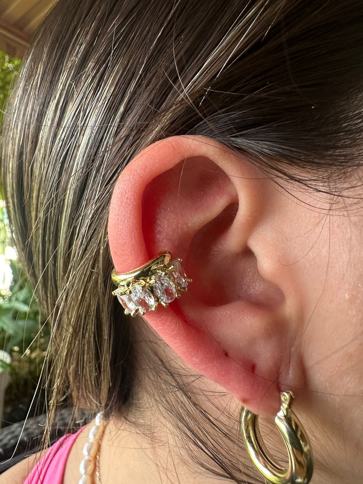 Ear cuff de circones ovalados