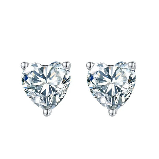 Studs de Plata Rodinada con Moissanitas de Corazon 1ct