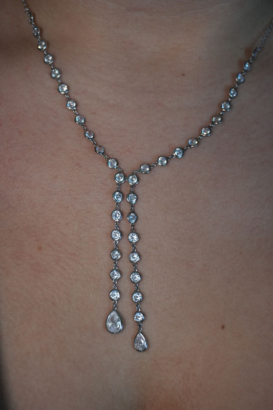 Collar de Plata Rodinada Estilo Corbatin