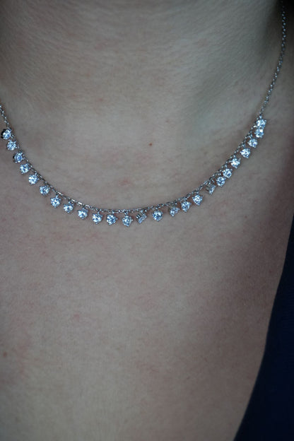 Collar de Plata rodinada con brillantitos guindando