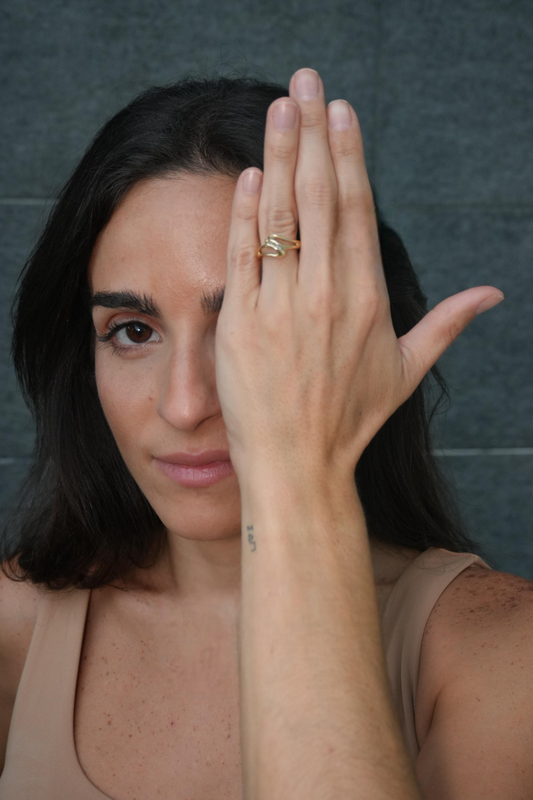 Anillo de Oro de 14K con Brillantes en forma de baguette