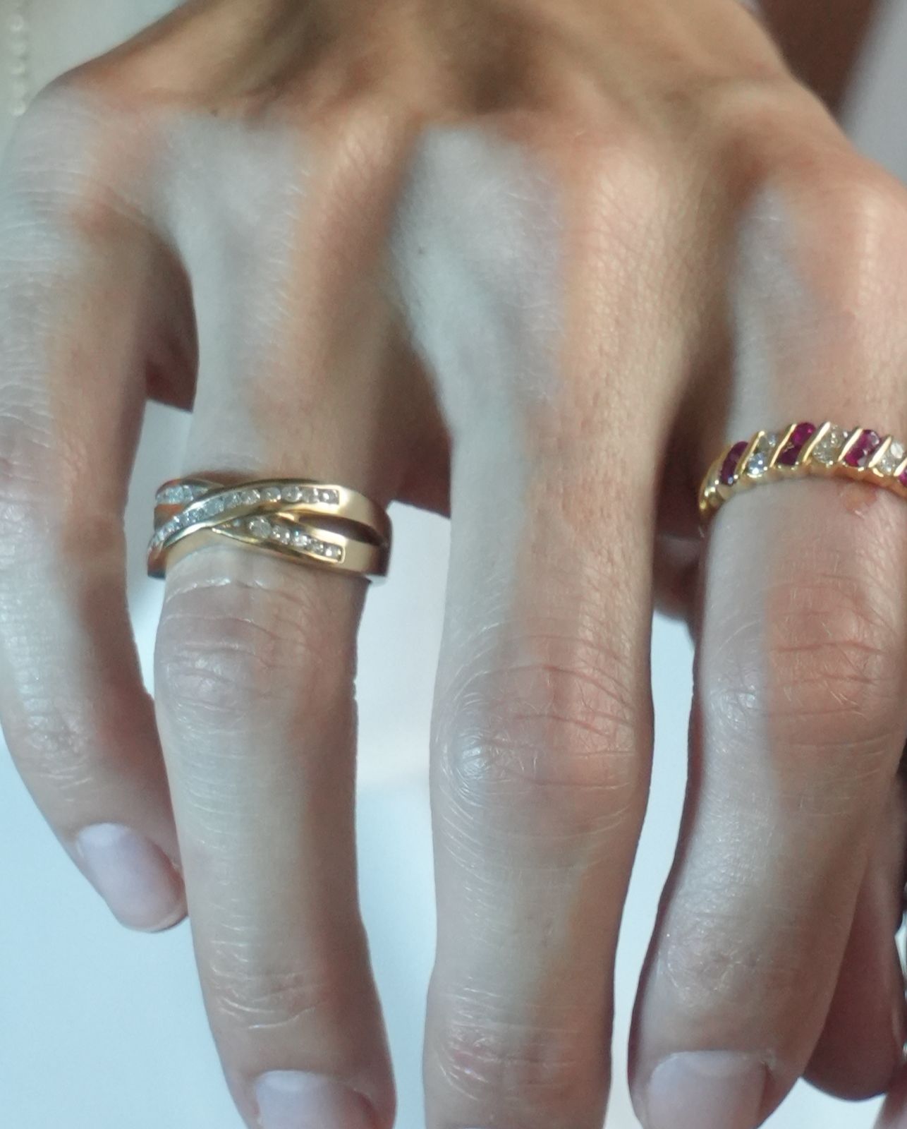 Anillo de Oro de 14k con Diamantes