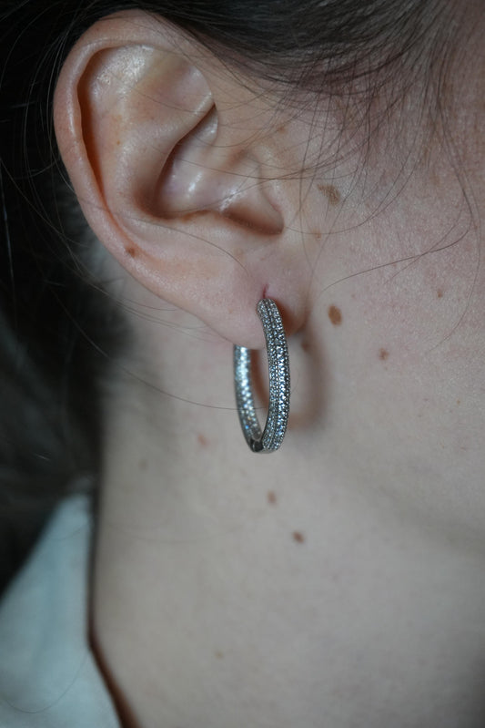 Argollas de Plata Rodinada en pavee