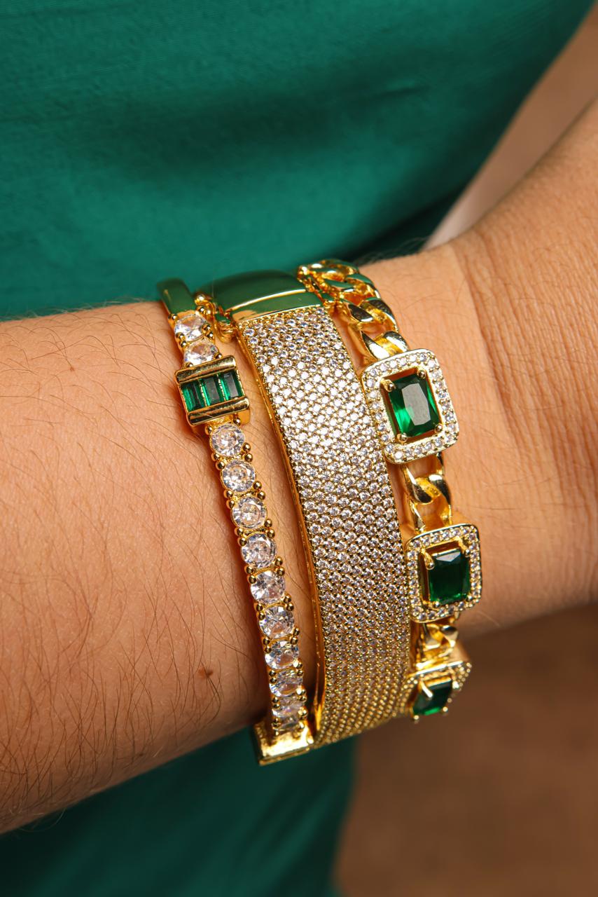 pulsera de circones en pave como brillantes estilo bangle